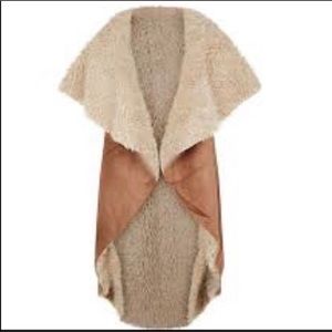 New Look Waterfall Faux Fur Gilet Vest